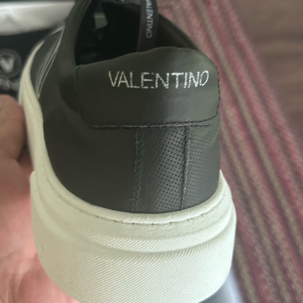 Valentino casual sneakers - Picture 9 of 10